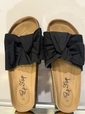 Black Bow Slide Sandals - Women's Slip-On Comfort